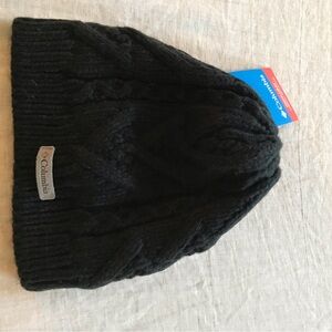 Columbia beanie NWT - black